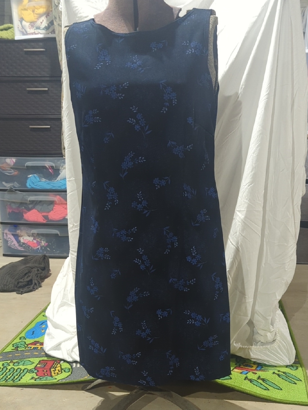 Navy Floral Shift Dress - Elegant Sleeveless Women's Dress
